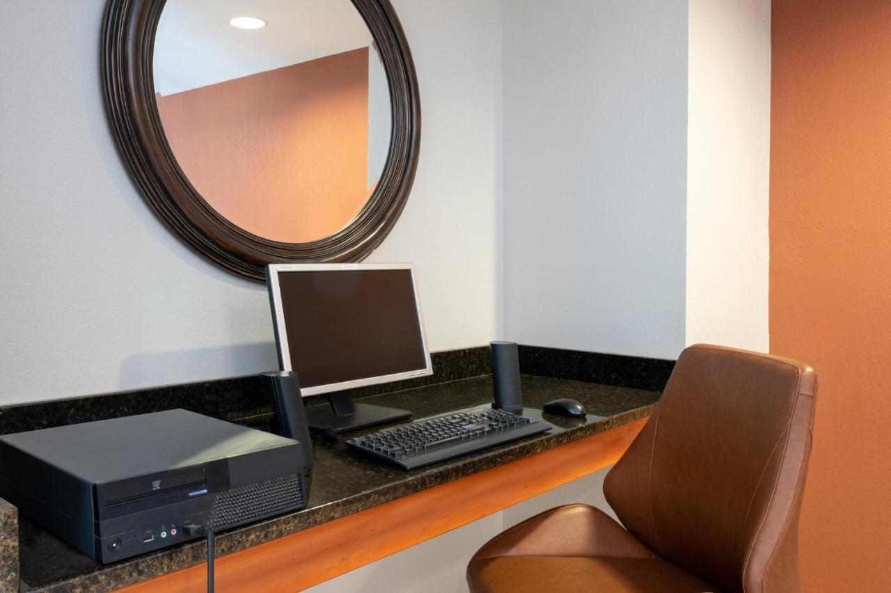Candlewood Suites Watertown Fort Drum By Ihg Evans Mills Exterior photo