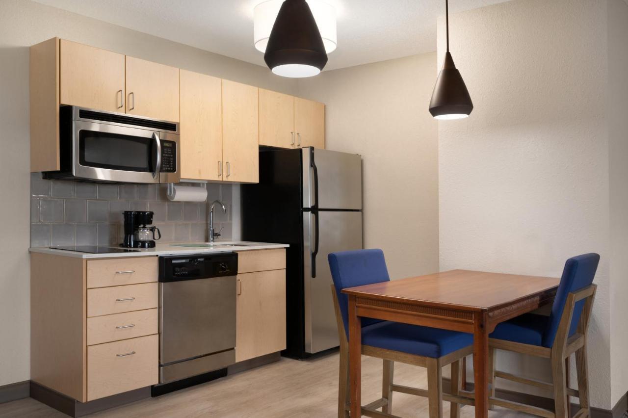 Candlewood Suites Watertown Fort Drum By Ihg Evans Mills Exterior photo